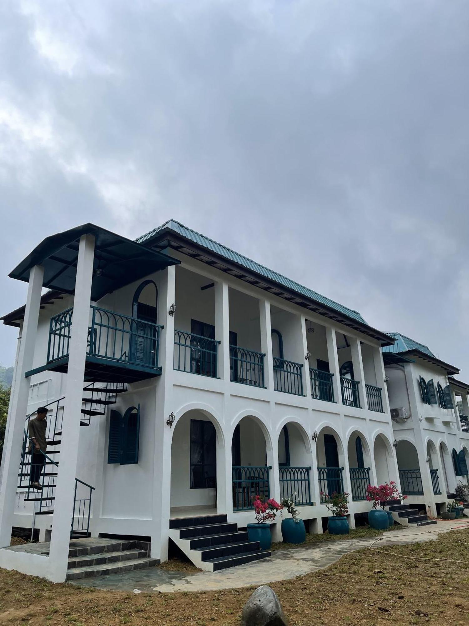 Jungleriverhouse & Jungleriverresort Bukit Lawang Exterior foto